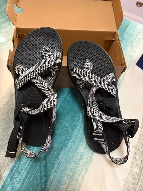 Chaco Shoes - Chaco Black and White Z2 Classic Sandal